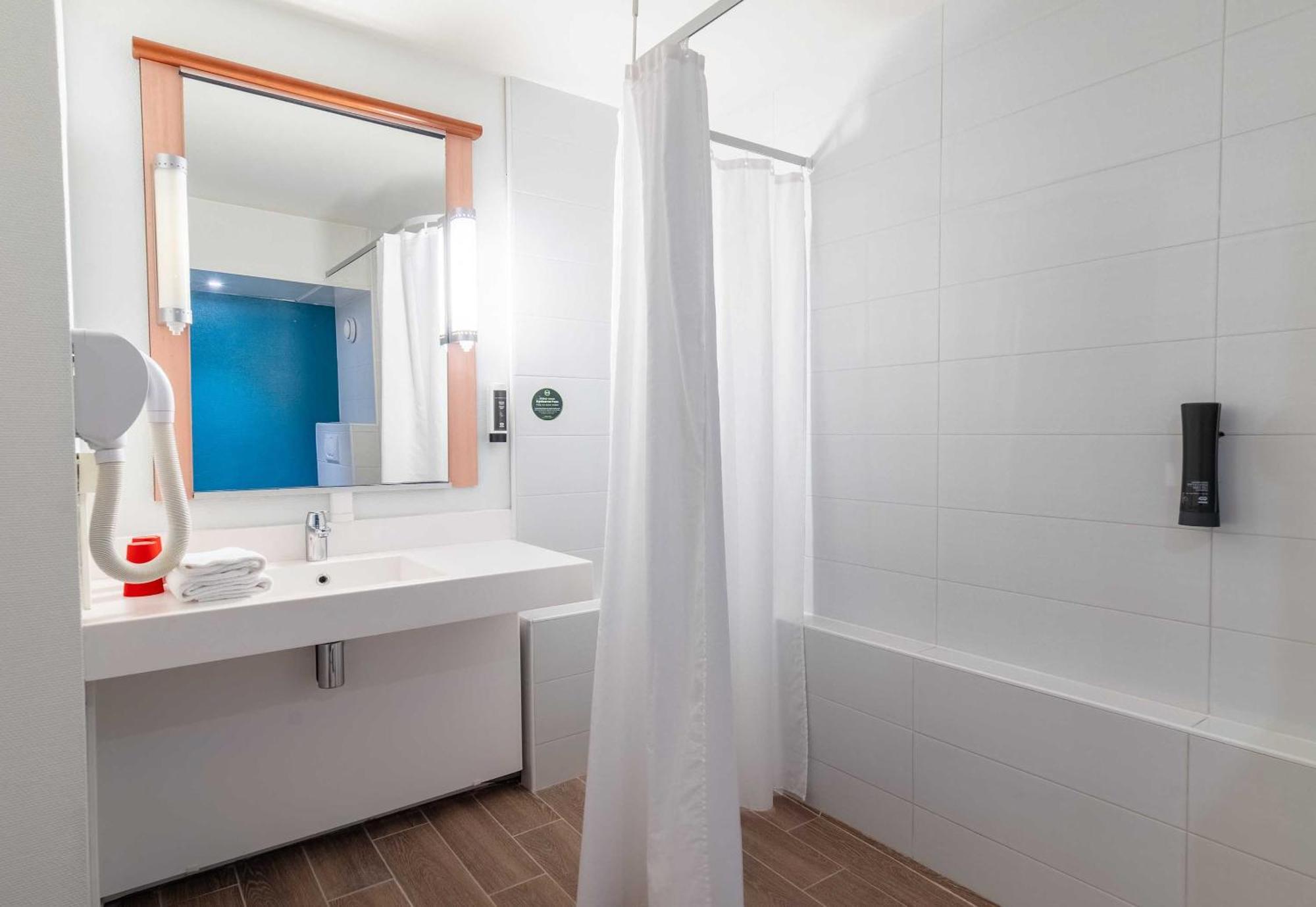 B&B Hotel Limoges 3 Екстер'єр фото