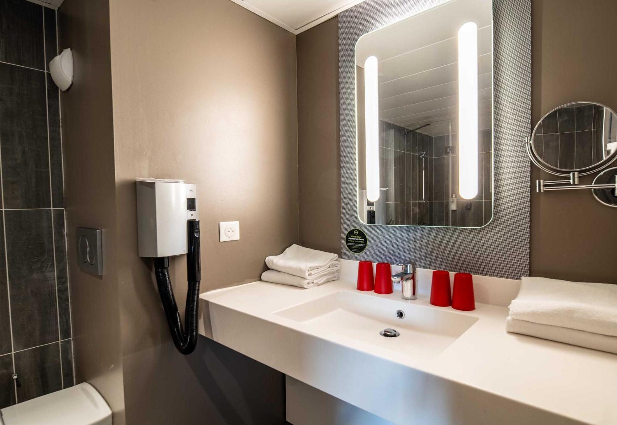 B&B Hotel Limoges 3 Екстер'єр фото